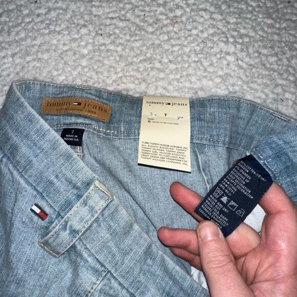 Tommy Jeans Juniors Light Wash Denim Flare Y2K Size 7 NWT - Picture 6 of 12